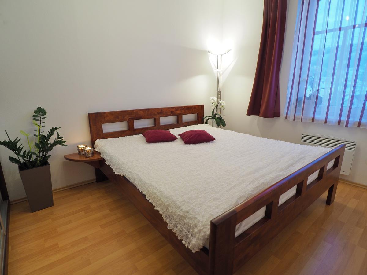Apartman Radmila Luhačovice Dış mekan fotoğraf